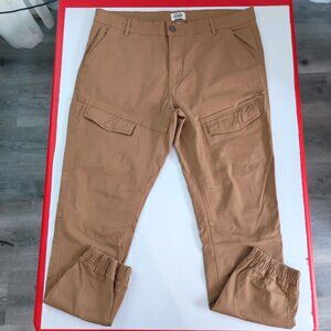 Never Lose Hedge cargo jogger pants men's size L desert brown, fitted